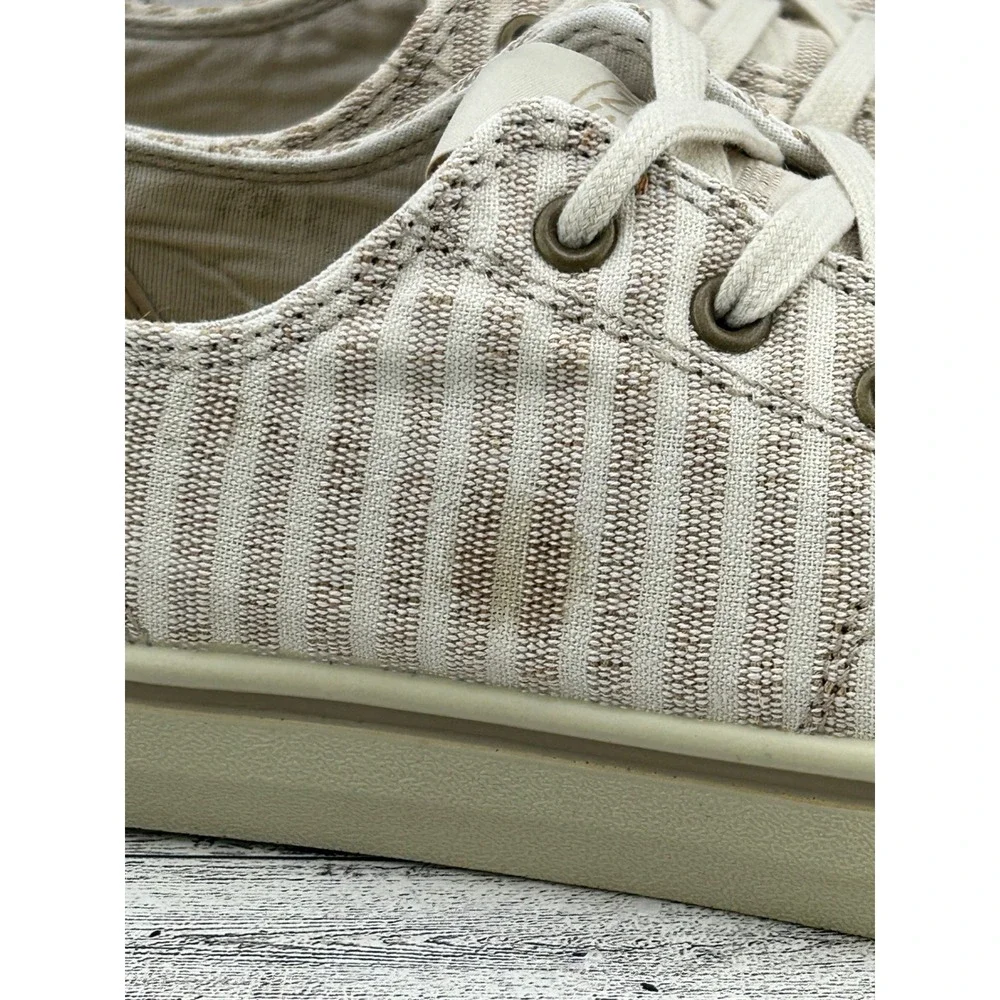 KEEN Women's Casual Striped Canvas Lace Up Sneakers Beige Tan Size 10‎
